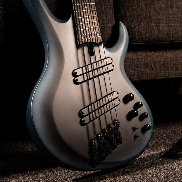 DR-Strings-Black-Dragon-Bass-5-Strings-Gal-1