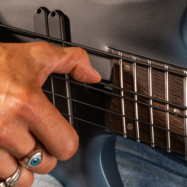 DR-Strings-Black-Dragon-Bass-5-Strings-Gal-3