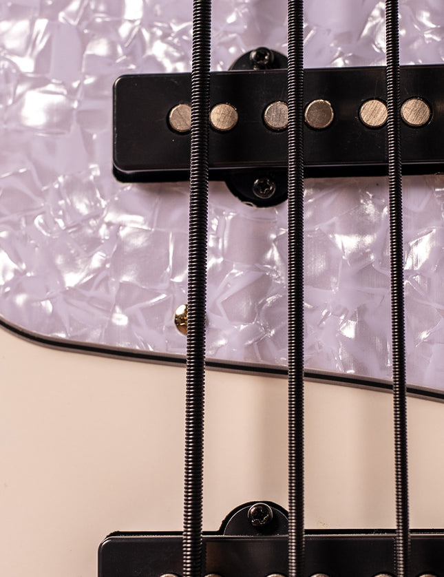 Black Beauties™ 5-String Bass Set