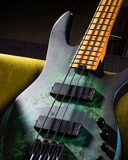 Black Beauties™ 4-String Bass Set