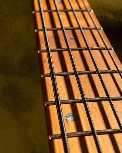 Black Beauties™ 4-String Bass Set