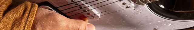 DR-Strings-Black-Beauties-Electric-Strings-Strings-Story-1