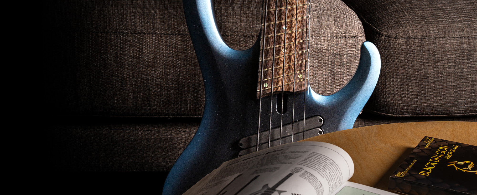 DR-Strings-Black-Dragon-Bass-5-Strings-Banner-1