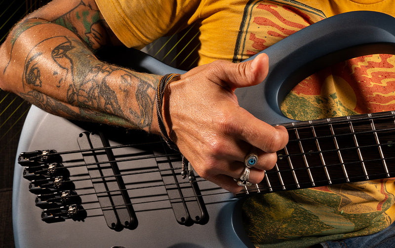 DR-Strings-Homepage-Hero-Mobile